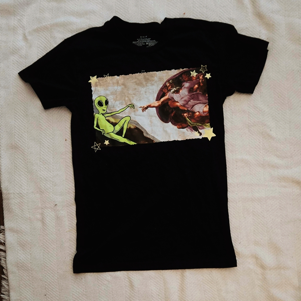 Alien Graphic Black T-Shirt